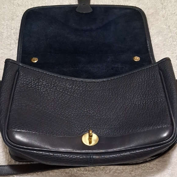 Dooney & Bourke Black Leather Crossbody Bag - Picture 3 of 8